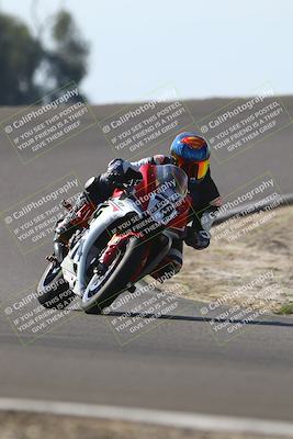 media/Nov-02-2025-Lets Ride (Sun) [[f7a3caa734]]/C Group/1240pm (Turn 2 Outside)/